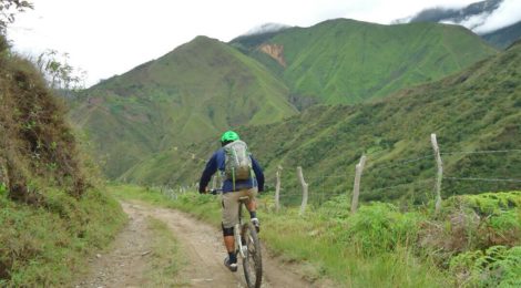 Ciclismo de montaña entre Pueblo Nuevo y Chacantá